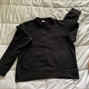 Zara Men's Black Crewneck Sweater